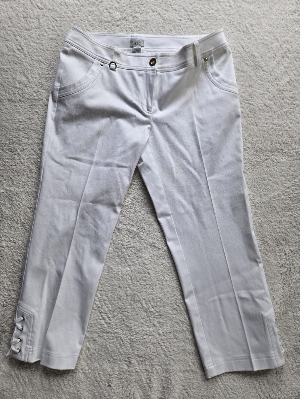 Cache` White Cropped Stretch Pants with Side Lace Detail Womens Sz 6